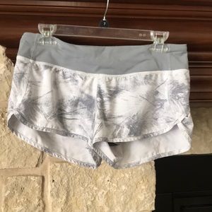 Lulu Speed Shorts Breeze By White